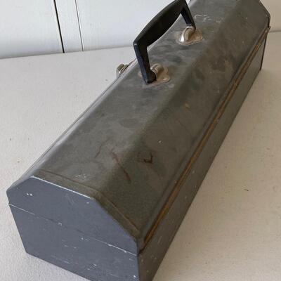 #570 Craftsman Tool Box Gray