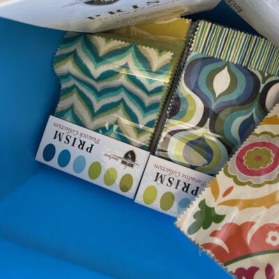 #587 Tub of Fabric Samples For Crafting in Doll Houses. 
