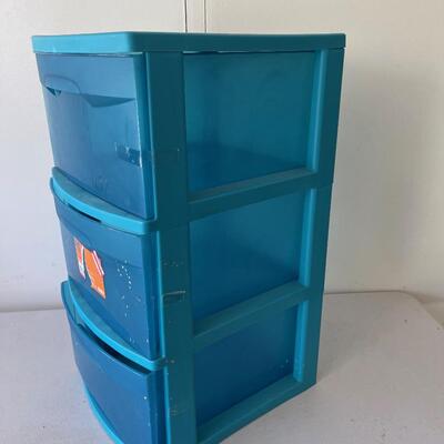 #589  Blue Plastic Organizer Drawers 