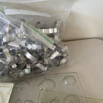#591  Pile of Chocolate Molds 