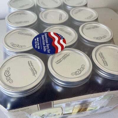 #600 Case of Wide Mouth Jars KERR Made in America!