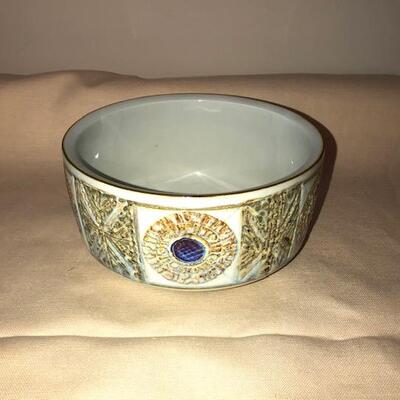 Lot 162 MCM 1960s Royal Copenhagen 7" Bowl Tenera By Kari Christensen Signed Denmark