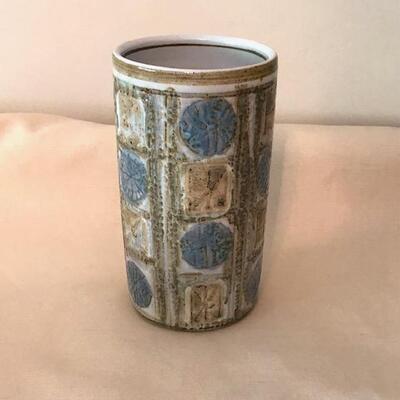 Lot 163 MCM 1960s Denmark Pottery Vase Beehive Mark Kari Christensen Signed