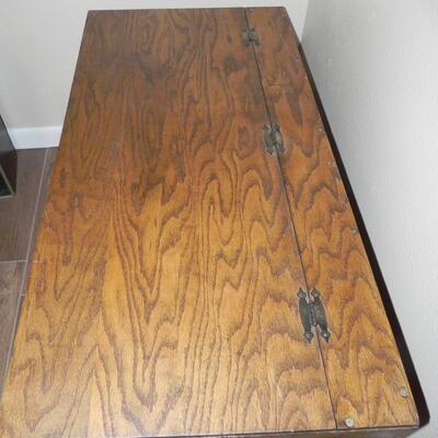 LOT 34 WOOD BOX