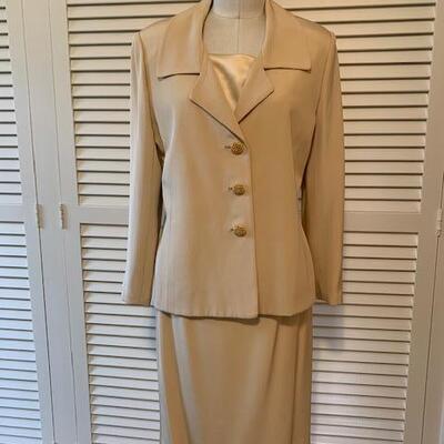 Lot 189 Beige 3pc Set Jacket + Skirt + Silk Camisole Size 8 Medium O'harana Originals