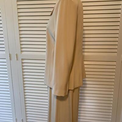 Lot 189 Beige 3pc Set Jacket + Skirt + Silk Camisole Size 8 Medium O'harana Originals