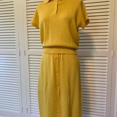 Lot 192 St. John Knit 2pc Set by Marie Gray Yellow Size 8