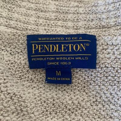 Lot 198 Group 4 Sweaters Various Styles Buttons Zippers Jones Pendelton Saks Mediums