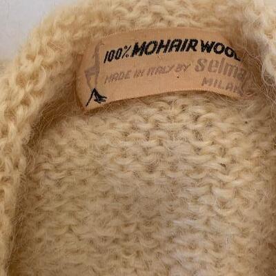 Lot 200 Group 3 Sweaters Mohair Cardigans Button Front Olive Peach Light Yellow Medium