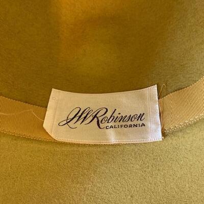 Lot 204 Group 3 Vintage Hats Eva Mae Modes Robinson Coralie