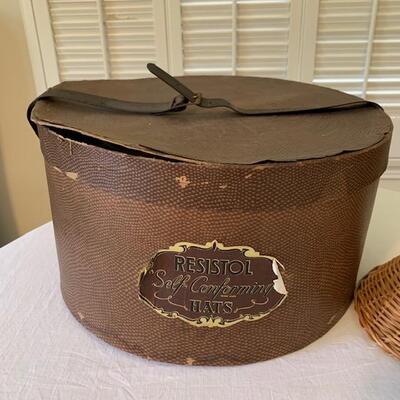 Lot 209 Vintage Men's Resitol Fedora w/Box Bullock's Pasadena