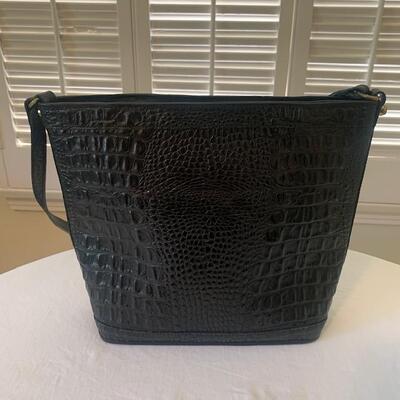 Lot 212 Group 4 Crocodile Alligator Lizard Hand Bags Purse