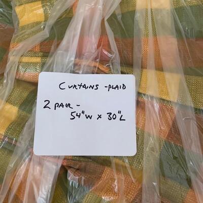 Lot 229 Group Plaid Curtains Green Yellow Red Multiple Sets