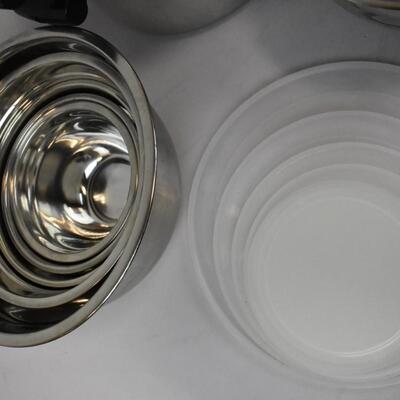 9 pc Kitchen: Mixing Bowls, Spring Form Pan, Canning Pot