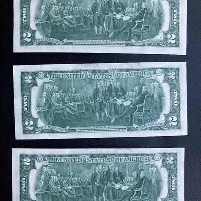 Set of three 1976 $2 dollar federal STAR note bills uncirculated. Lot A26