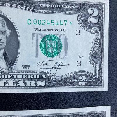 Set of three 1976 $2 dollar federal STAR note bills uncirculated. Lot A26