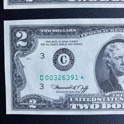 Set of three 1976 $2 dollar federal STAR note bills uncirculated. Lot A27