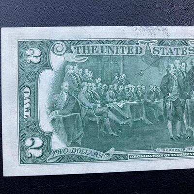 Rare 1976 $2 dollar federal STAR note bill uncirculated. Lot A28