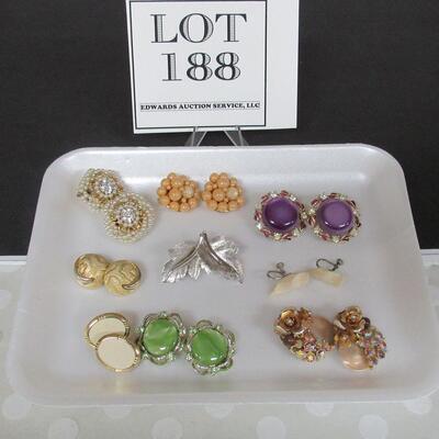Lot of Vintage Costume Earrings