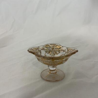 [138] ANTIQUE | Footed Salt Dip | Gold Flashing
