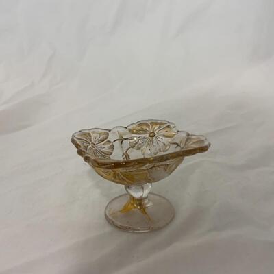 [138] ANTIQUE | Footed Salt Dip | Gold Flashing