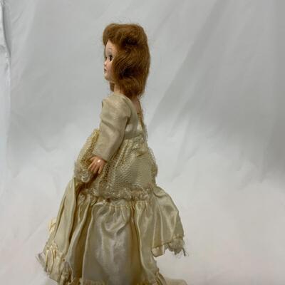 [146] VINTAGE | Always a Bride... | Two Dolls