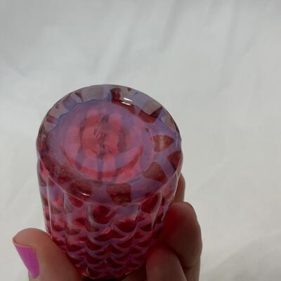 [147] VINTAGE | White and Cranberry Salt and Pepper Set | Open Lattice
