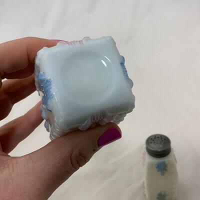 [148] ANTIQUE | Matched Set | Milk Glass Salt & Pepper | Pink | Blue