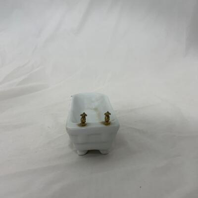 [149] ANTIQUE | Porcelain Tub | Doll House Furniture