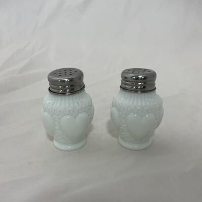 [156] ANTIQUE | 1890s | Dithridge Glass | Milk Glass Salt & Pepper