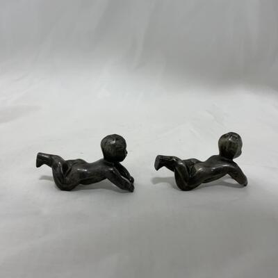 [162] VINTAGE | Cast Pewter | Heavy Baby Knife Rests