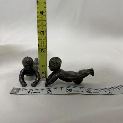 [162] VINTAGE | Cast Pewter | Heavy Baby Knife Rests