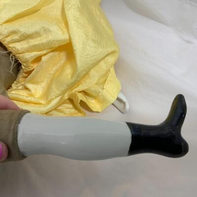 [166] VINTAGE | Black Haired Beauty | Ceramic Doll | Nice Construction