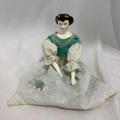 [170] VINTAGE | Ceramic Doll | Nice Features!