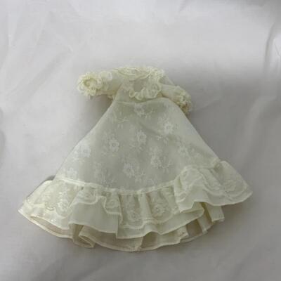 [171] Lot of Doll Accessories | Dresses | Wig