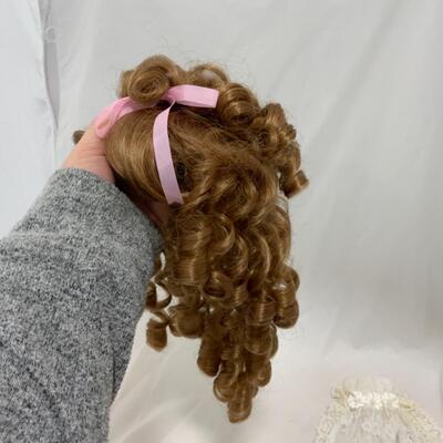 [171] Lot of Doll Accessories | Dresses | Wig