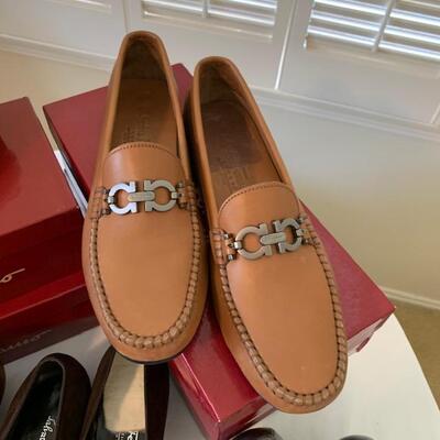Lot 218  Vintage Salvatore Ferragamo Shoes Low Heels Loafers 