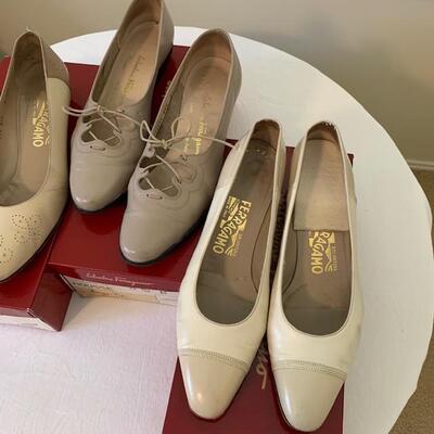 Lot 221  Vintage Salvatore Ferragamo Shoes Size 8.5 AA Made in Italy 