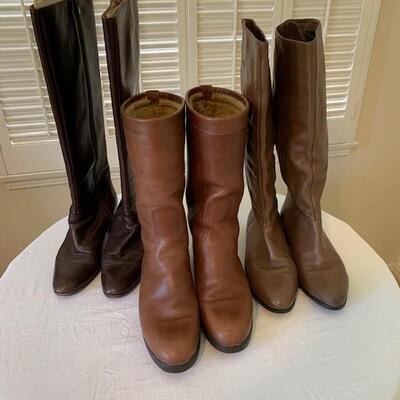 Lot 222  Ladies Vintage Salvatore Ferragamo Boots Size 9AAA