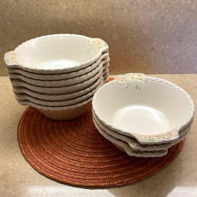 Lot 236 Metlox 10 Sculptured Daisy Bowls With Handles