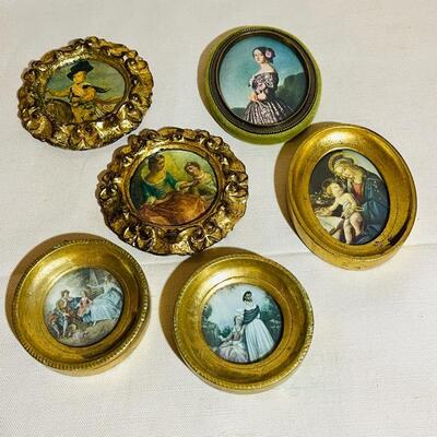 Lot 255 Group 6 Miniature Framed Prints Round Antique Style Italy