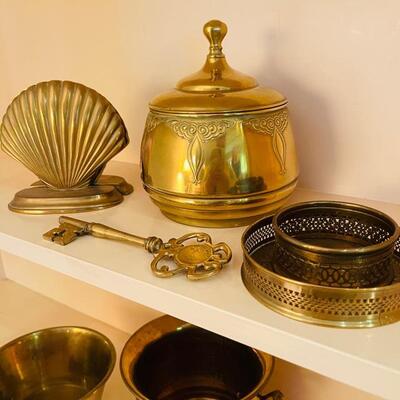 Lot 266 Group 8 Brass Pieces Bookends Coasters Vessels Key