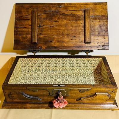 Lot 270 Reproduction 1784 Wood Box Brass Hardware Silk Tassel