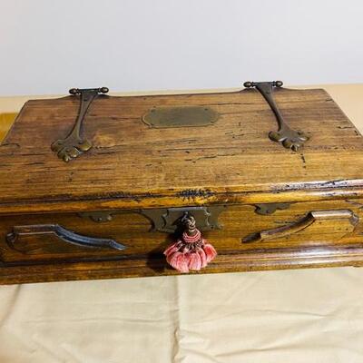 Lot 270 Reproduction 1784 Wood Box Brass Hardware Silk Tassel