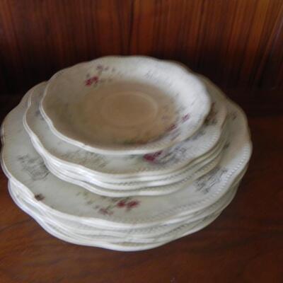 LOT 74 CHINA PIECES