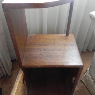 LOT 84  WALL SHELF & VINTAGE END TABLE