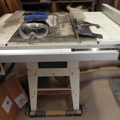 LOT 12 JET CONTRACTOR TABLE SAW