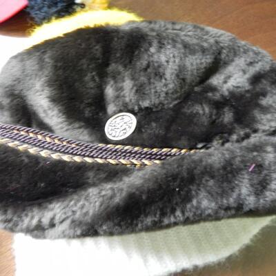 LOT 87 MENS HATS & CAPS
