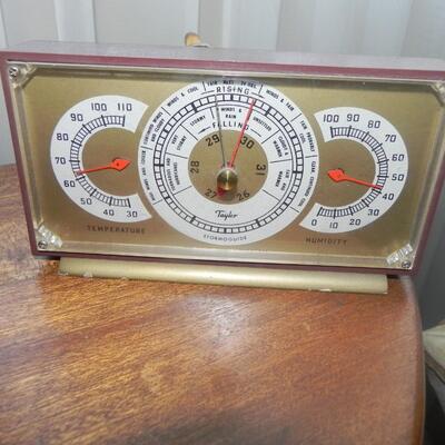 LOT 89 BAROMETERS 