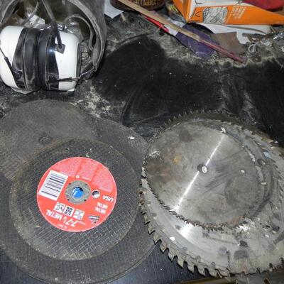 LOT 99 GARAGE ITEMS